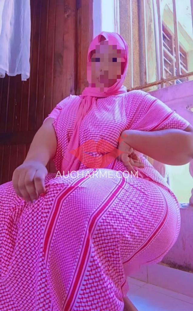 Korhogo femme dioula baizz sans capot reçois uniquement