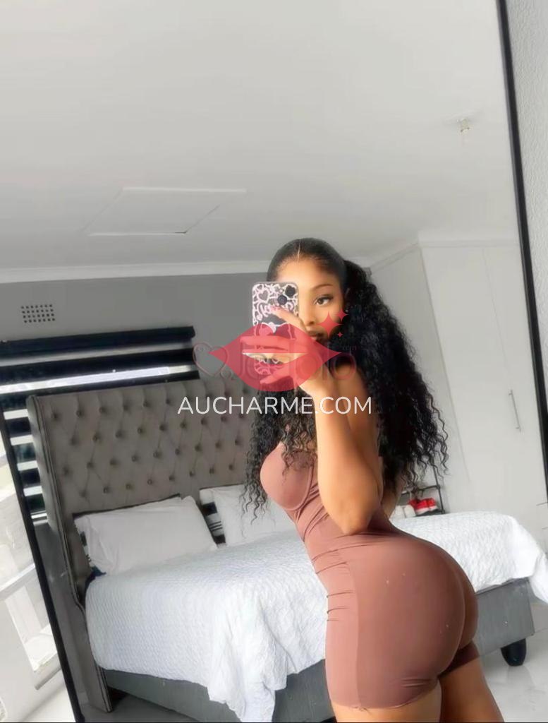 Ma photo es réelle pour tout vos Massage je suis disponible